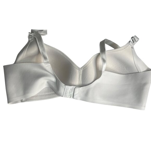 Warners Cloud 9 Wireless Contour Bra White 40B - Picture 2 of 7